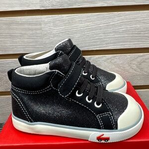 See Kai Run Peyton shoes.